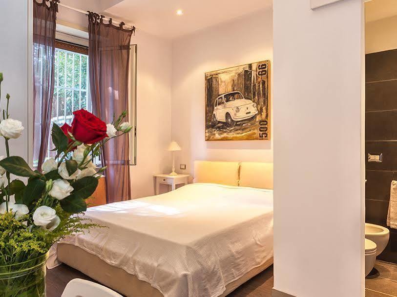 B&B Ai 2 Papi Rzym Zewnętrze zdjęcie