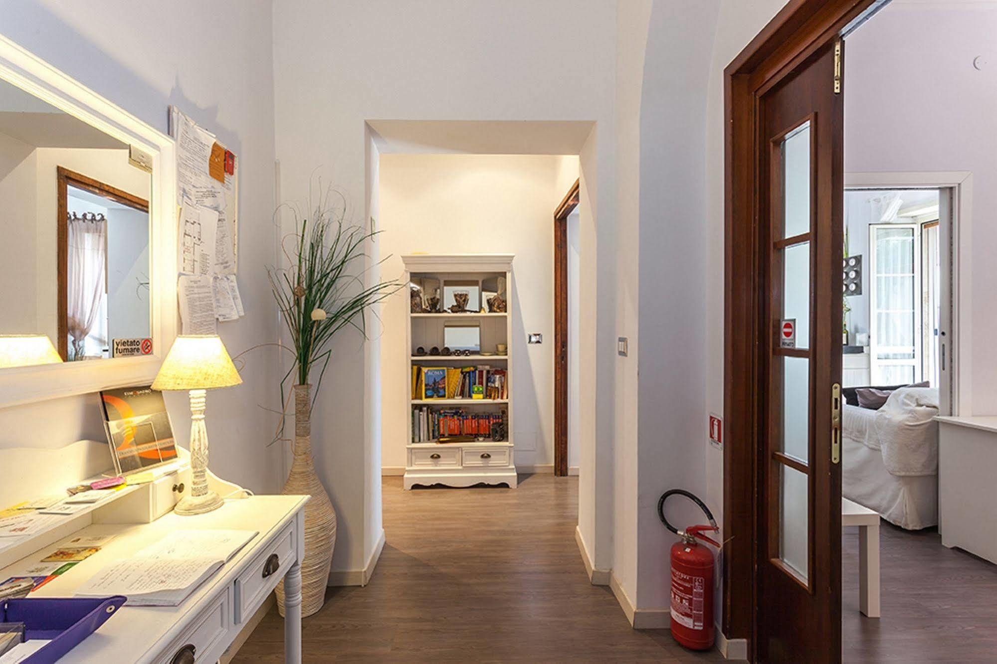 B&B Ai 2 Papi Rzym Zewnętrze zdjęcie