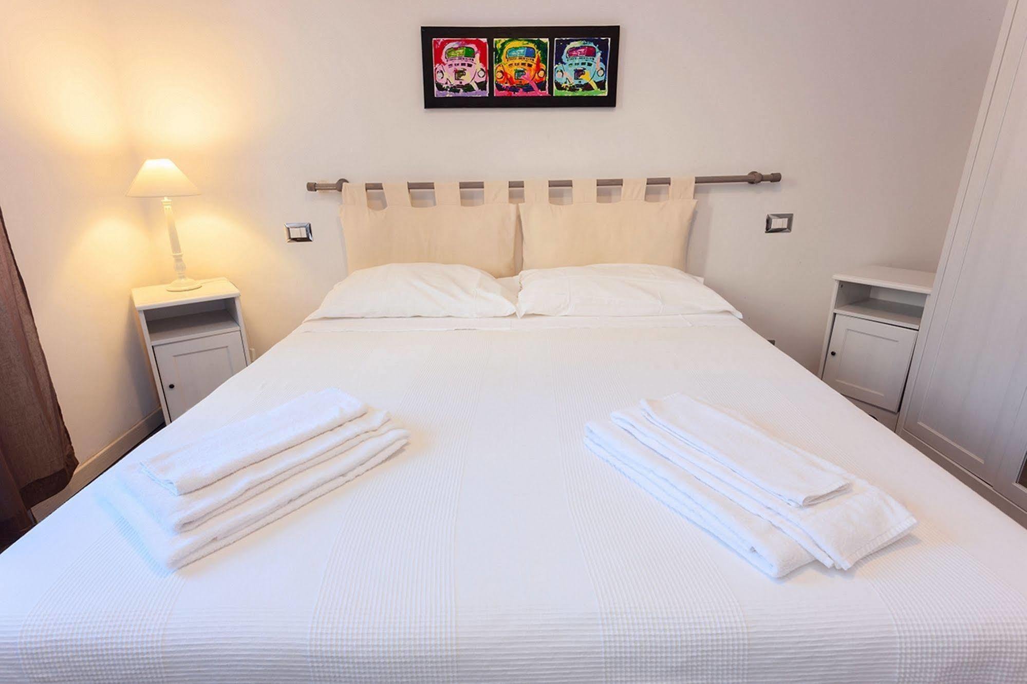 B&B Ai 2 Papi Rzym Zewnętrze zdjęcie