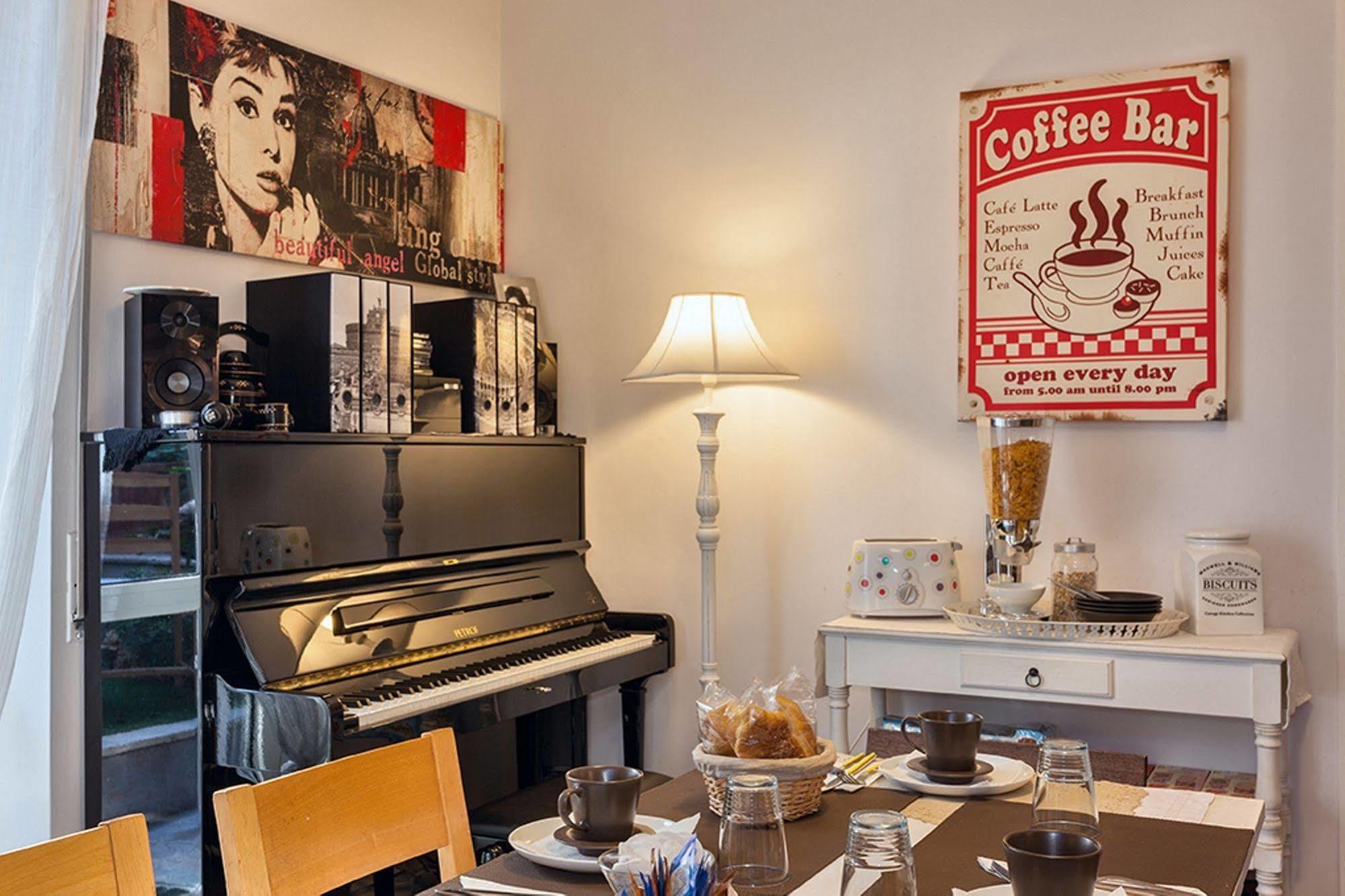B&B Ai 2 Papi Rzym Zewnętrze zdjęcie